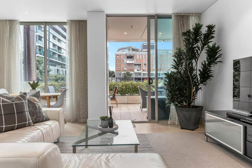 オークランドElegant & Sunny Living With Stunning Marina Viewsアパートメント エクステリア 写真